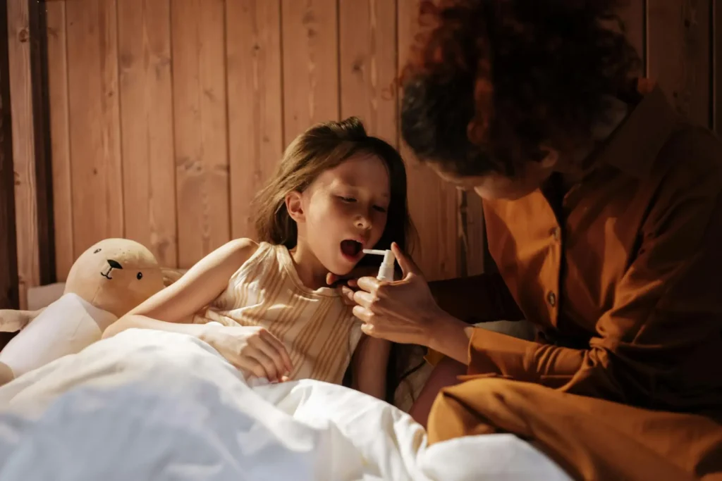 Mom treating daughter's cold